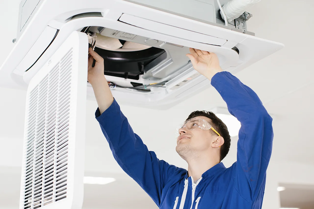 Installazione condizionatori soffitto Emmebi Installazione condizionatori soffitto Emmebi
